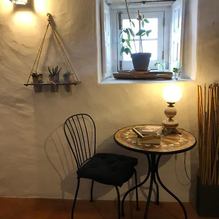 The Castle House - Unique Places Όμπιδος